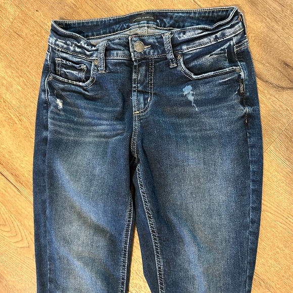Silver Jeans Company women’s Elysse Skinny 27”x 27” - Picture 6 of 8